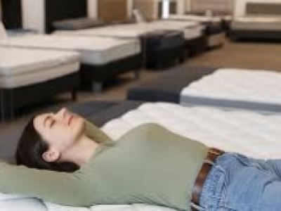 Pourquoi Faut-il Absolument Essayer Sa Literie en Magasin Avant d’Acheter ?